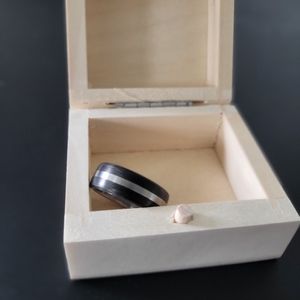 NEW Men's wedding ring